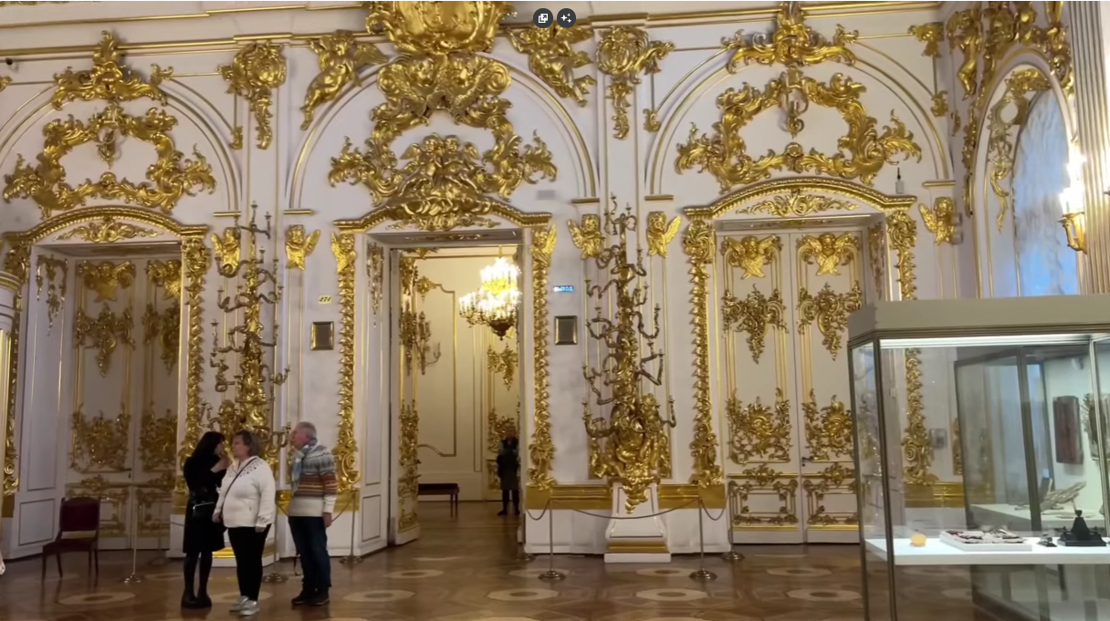 все красоты Санкт-Петербурга можно посетить с CamillaTouR